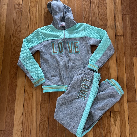 Real Love Girls mint green and gray zip up hoodie sweat set size 8/10 - Picture 1 of 3